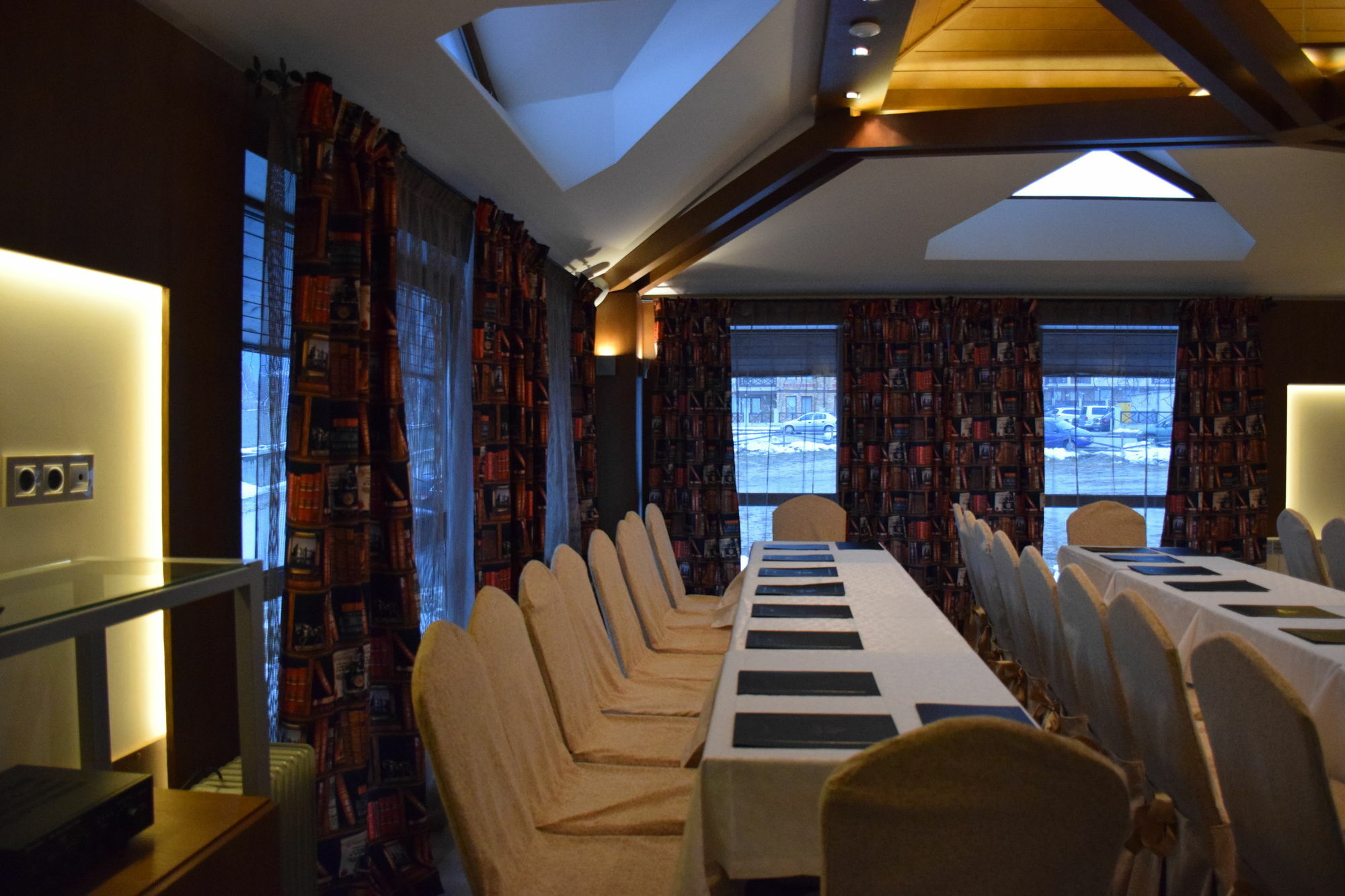 Amira Boutique Hotel Bansko Eksteriør billede The boardroom