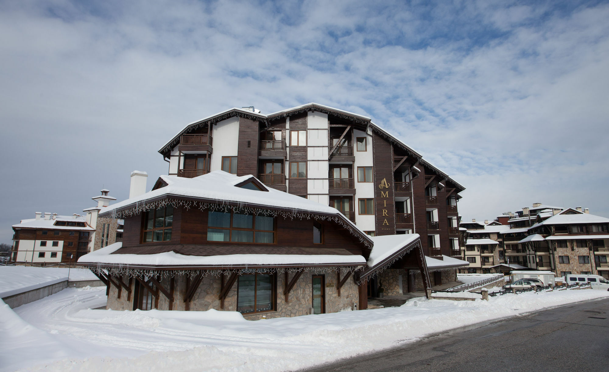 Amira Boutique Hotel Bansko Eksteriør billede The resort in 2011